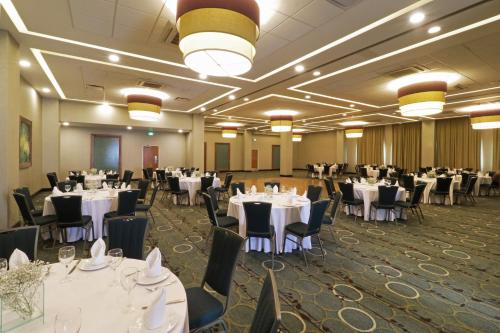 holiday inn hotel and suites hermosillo aeropuerto by ihg
