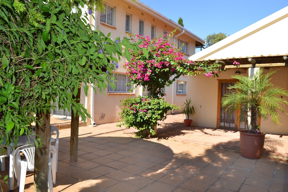 doves nest guest house