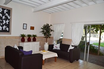 doves nest guest house