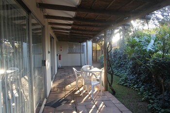 doves nest guest house