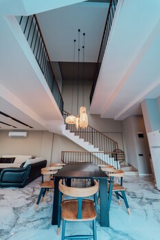 fortunella suites and villas