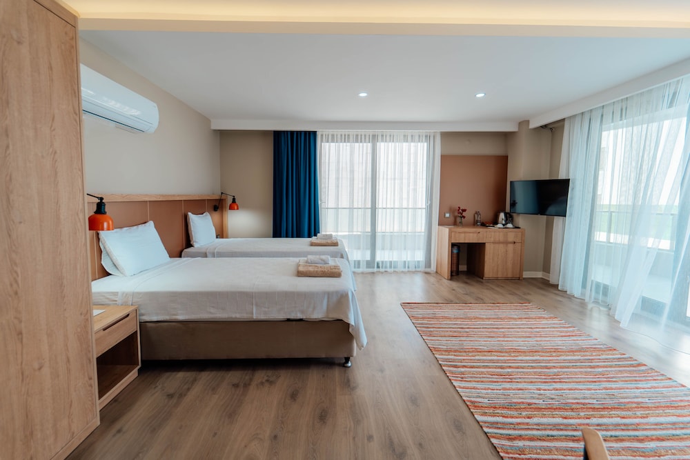 fortunella suites and villas