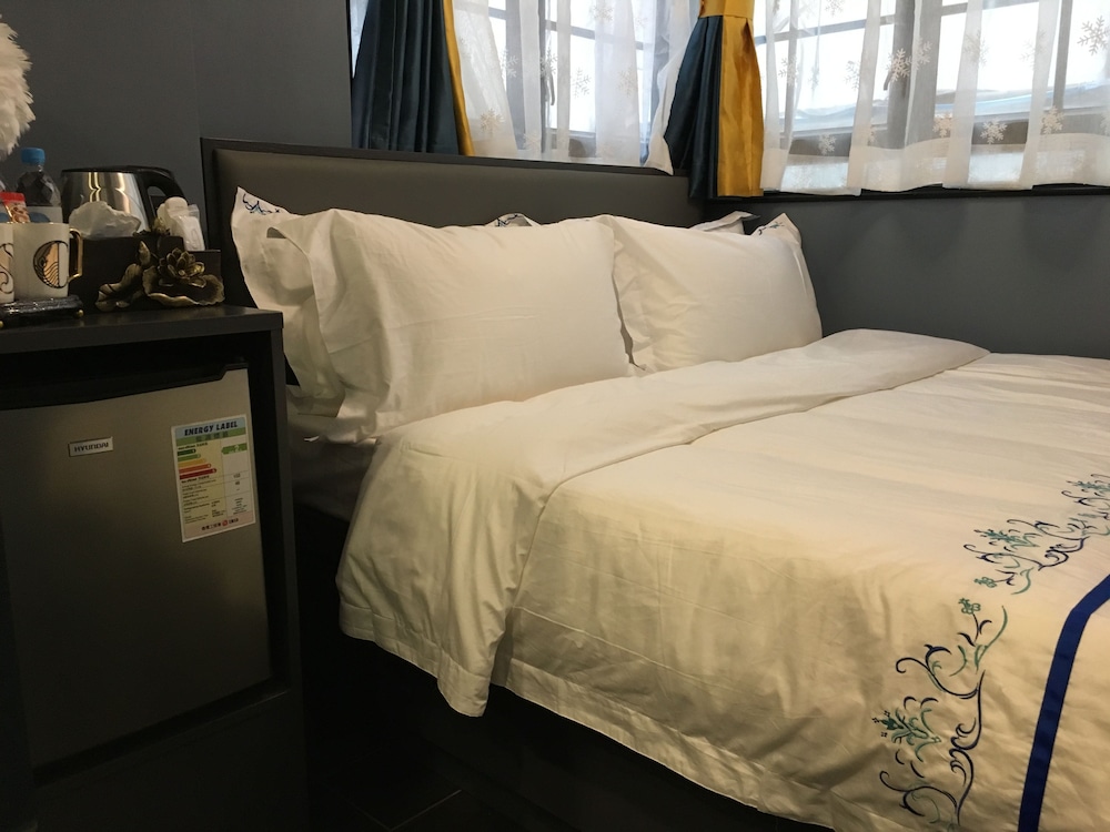 star city hotel causeway bay