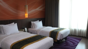 holiday inn bandung pasteur by ihg