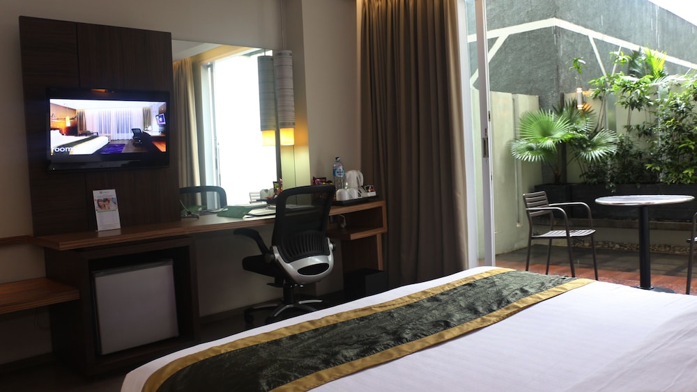 holiday inn bandung pasteur by ihg