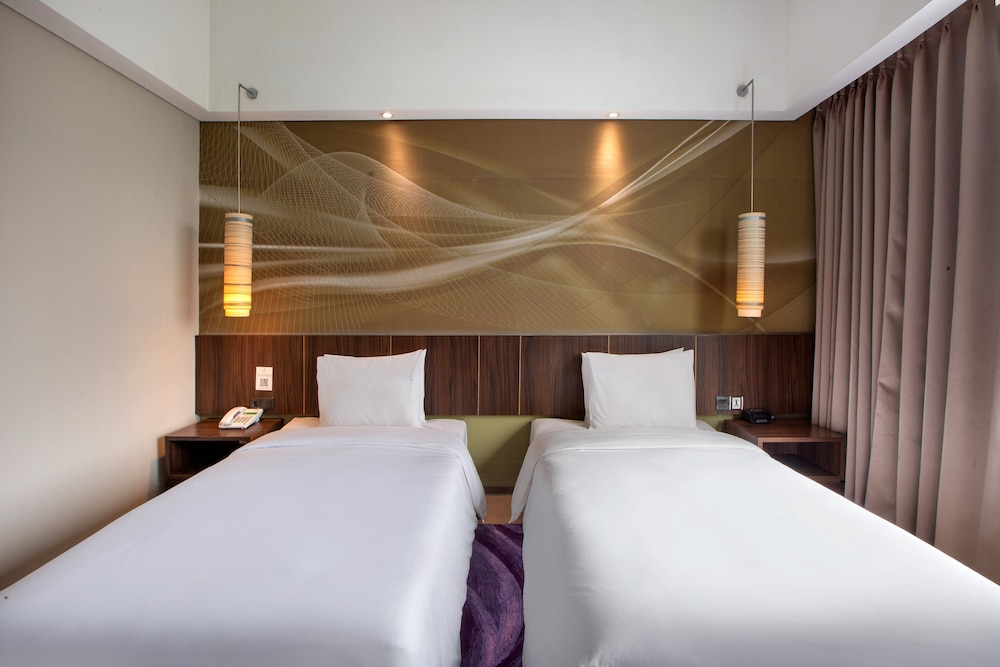 holiday inn bandung pasteur by ihg