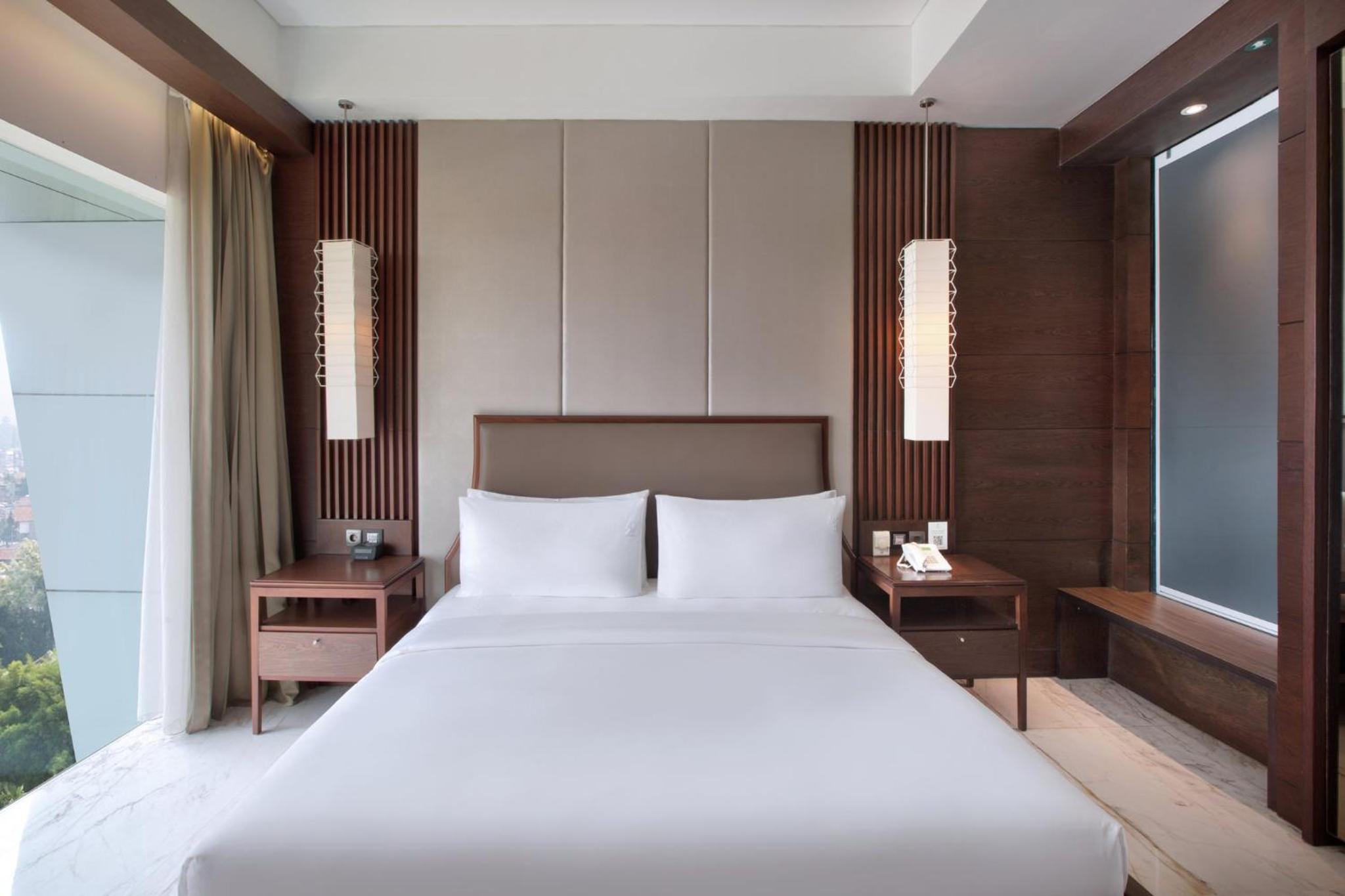 holiday inn bandung pasteur by ihg