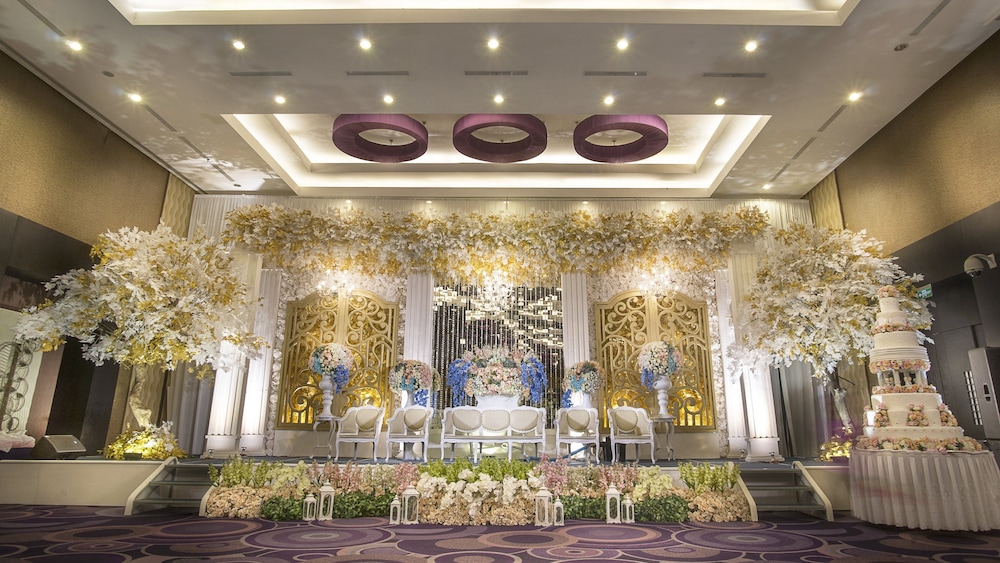 holiday inn bandung pasteur by ihg