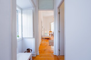 spacious bright and sunny apartment by timecooler