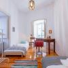 spacious bright and sunny apartment by timecooler