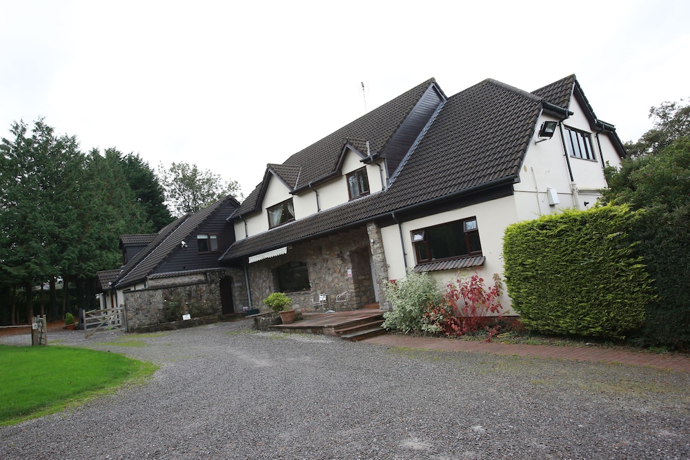 ewenny farm guesthouse