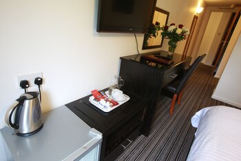 ewenny farm guesthouse