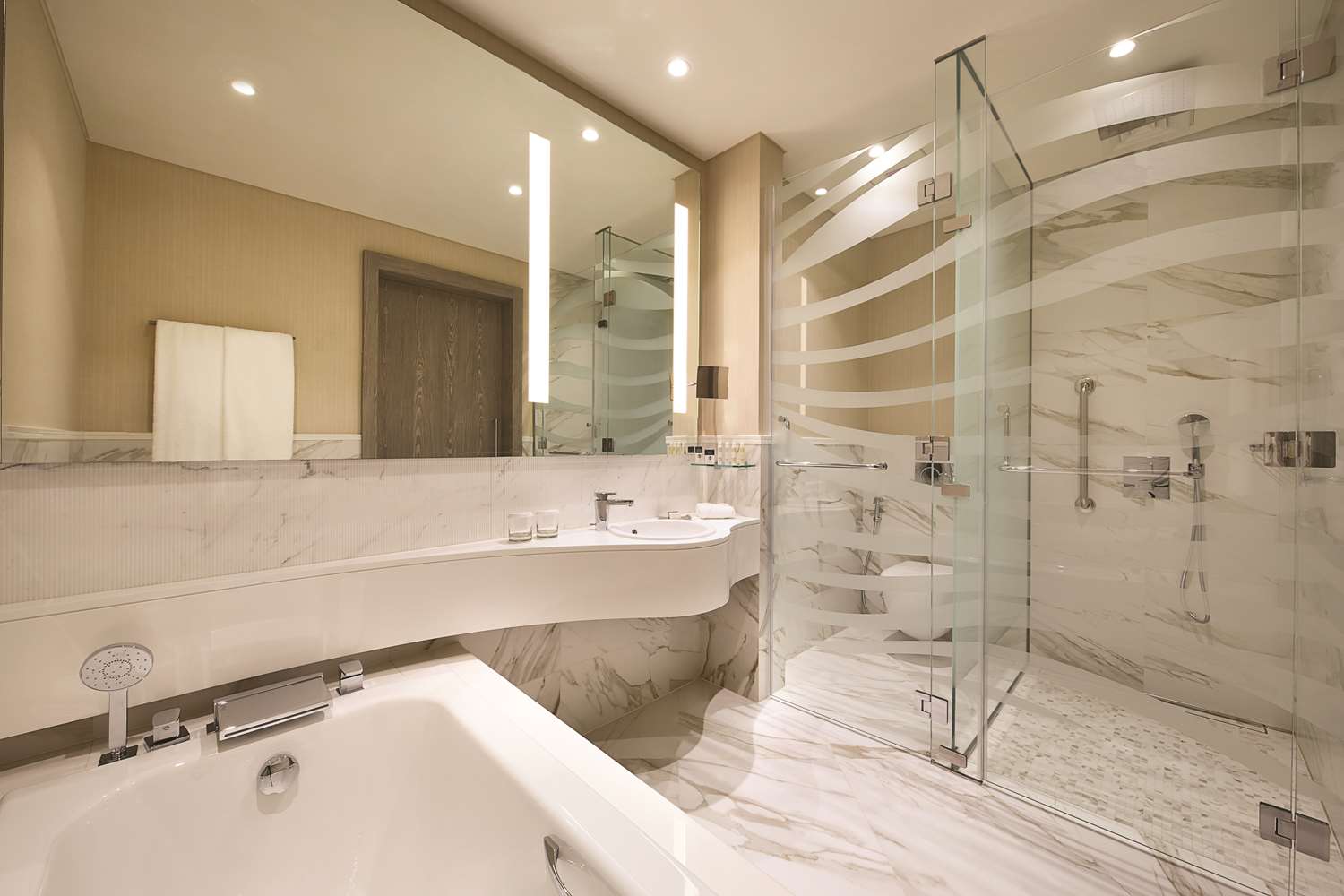 doubletree by hilton hotel doha old town