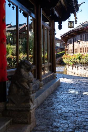 lijiang hotel junpoxuan