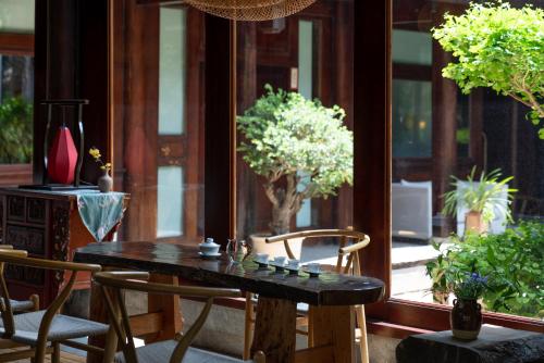 lijiang hotel junpoxuan