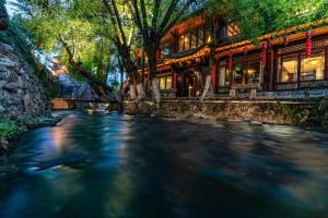 lijiang hotel junpoxuan