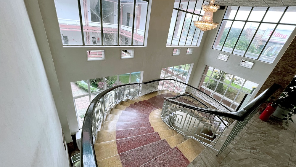 song huong hue hotel