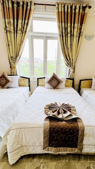 song huong hue hotel
