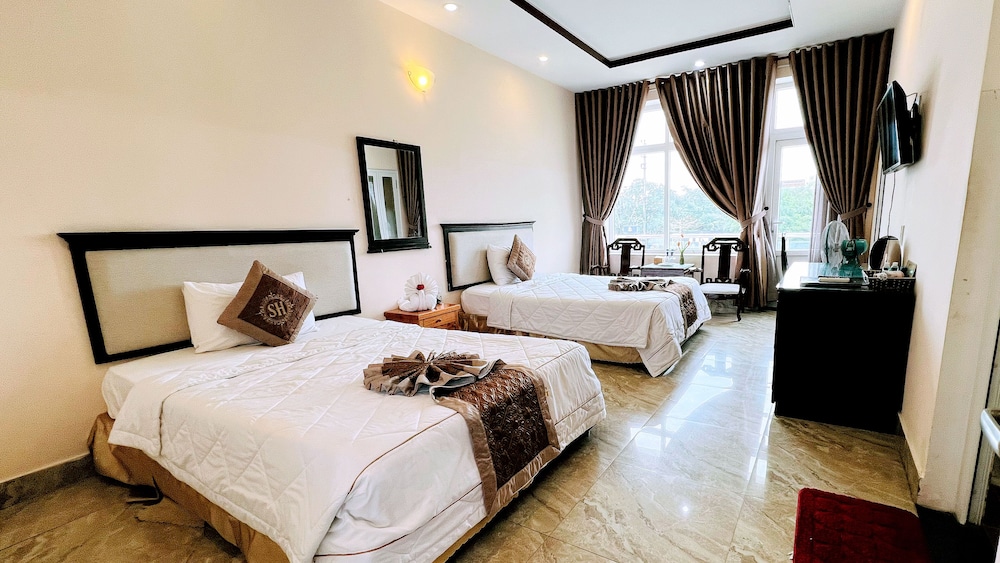 song huong hue hotel