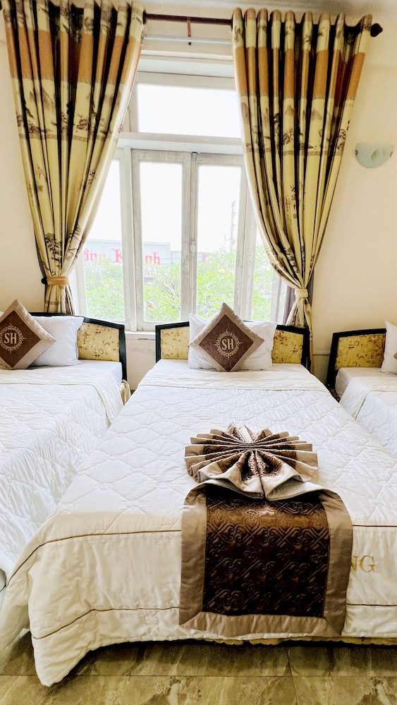 song huong hue hotel