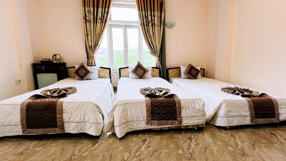 song huong hue hotel
