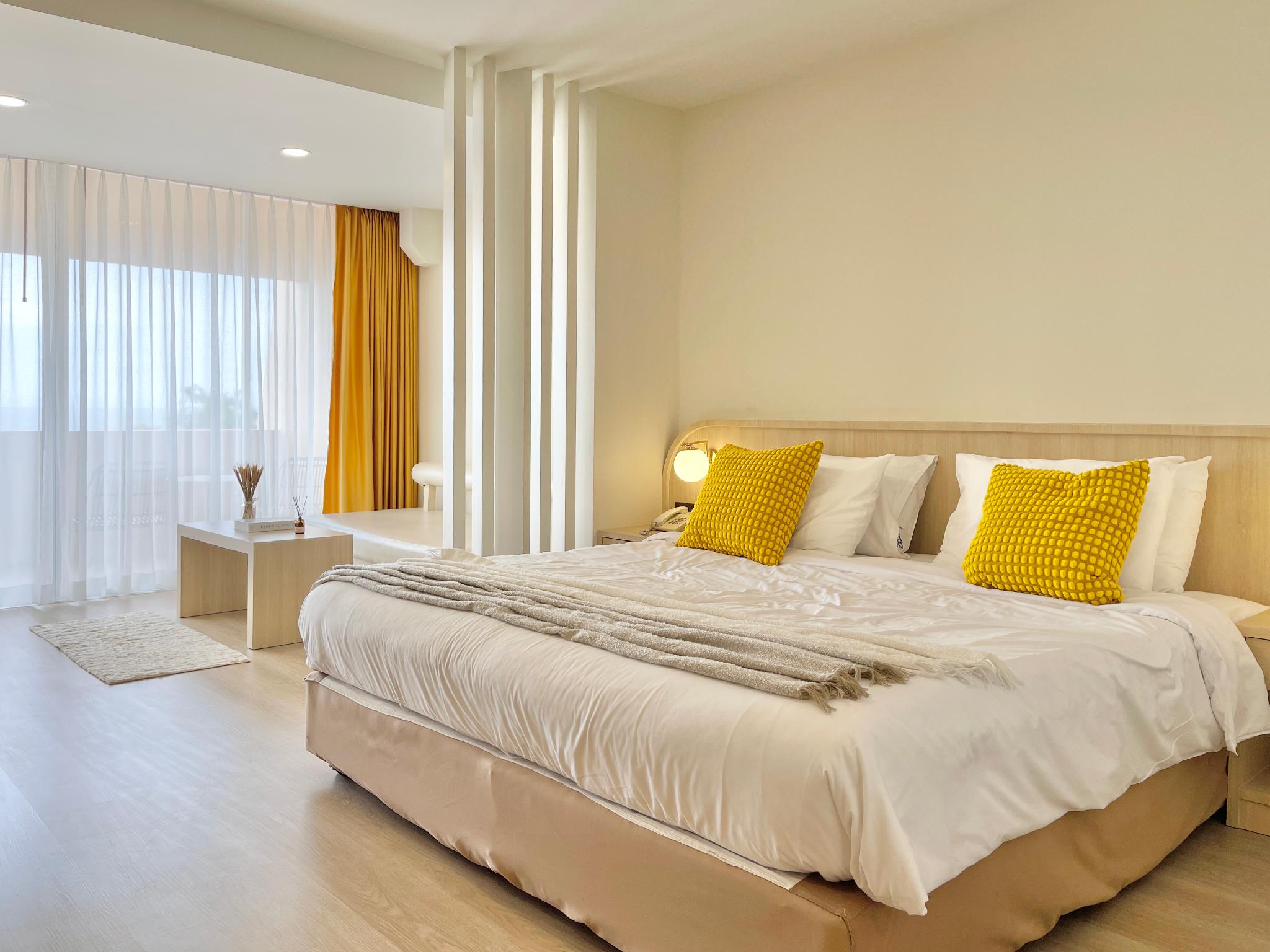 bangsaen villa hotel