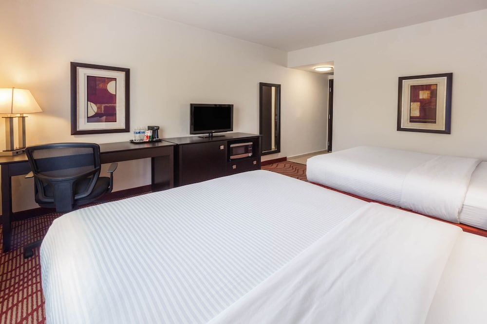la quinta by wyndham san luis potosi