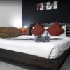 Riverside Guesthoue,,2 star