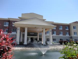 holiday inn express and suites indianapolis north