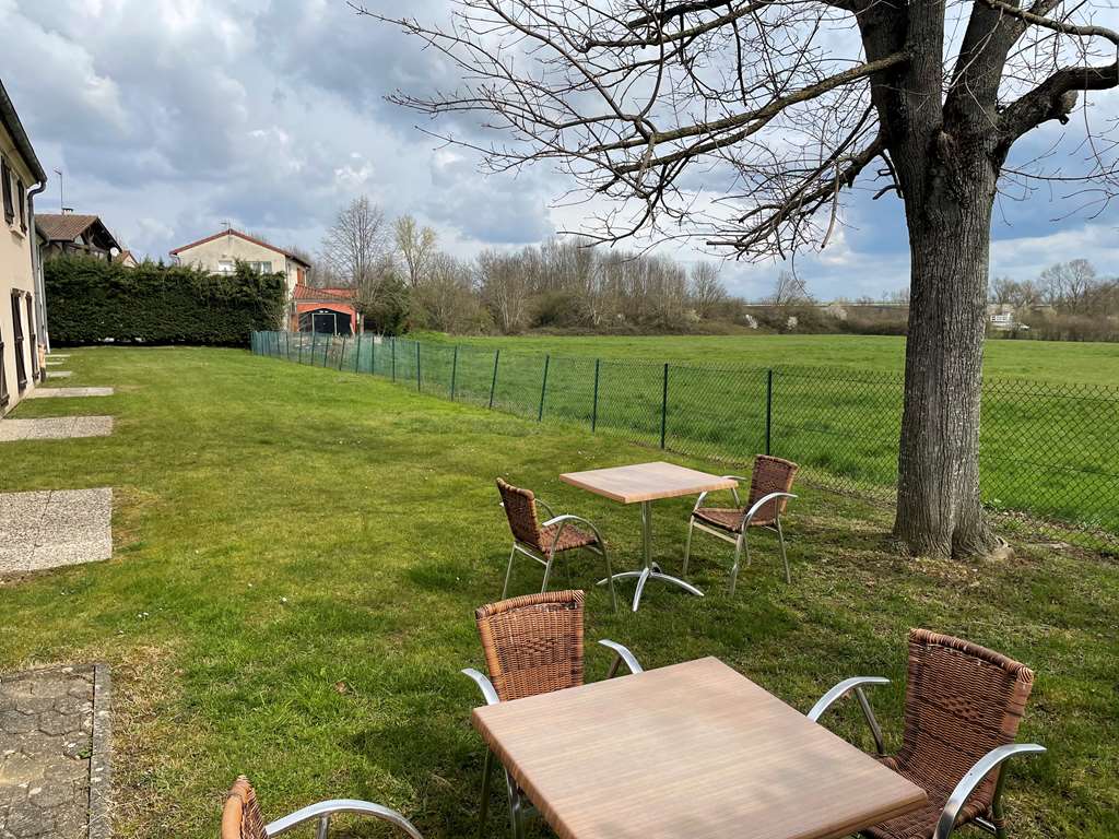 hotel inn design macon nord ex kyriad