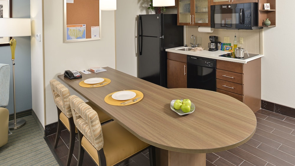 candlewood suites houma by ihg