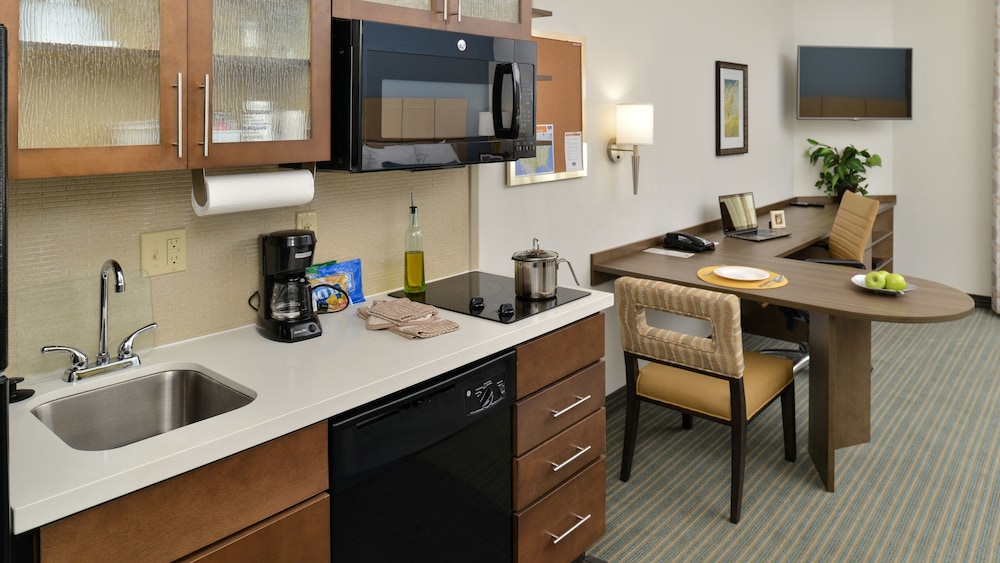 candlewood suites houma by ihg