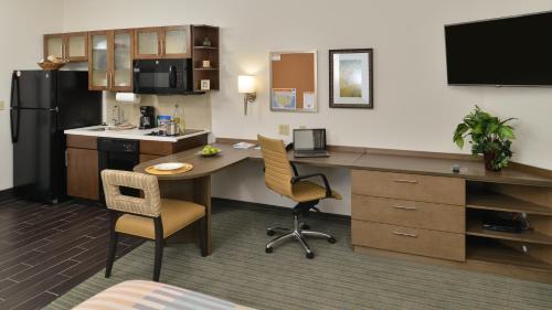 candlewood suites houma by ihg