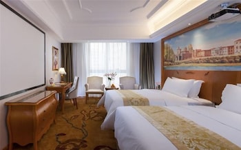 vienna international hotel zhangjiajie high speed railway station