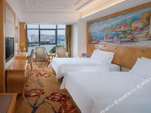 vienna international hotel zhangjiajie high speed railway station