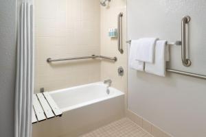 courtyard by marriott orlando international dr conv cntr