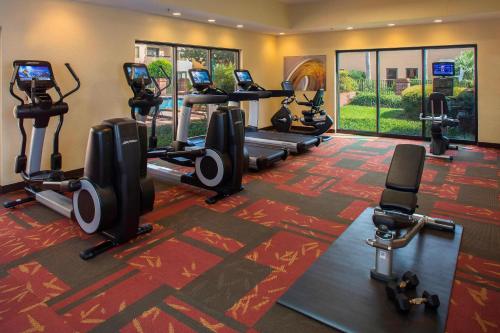 courtyard by marriott orlando international dr conv cntr