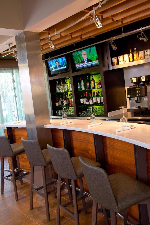 courtyard by marriott orlando international dr conv cntr