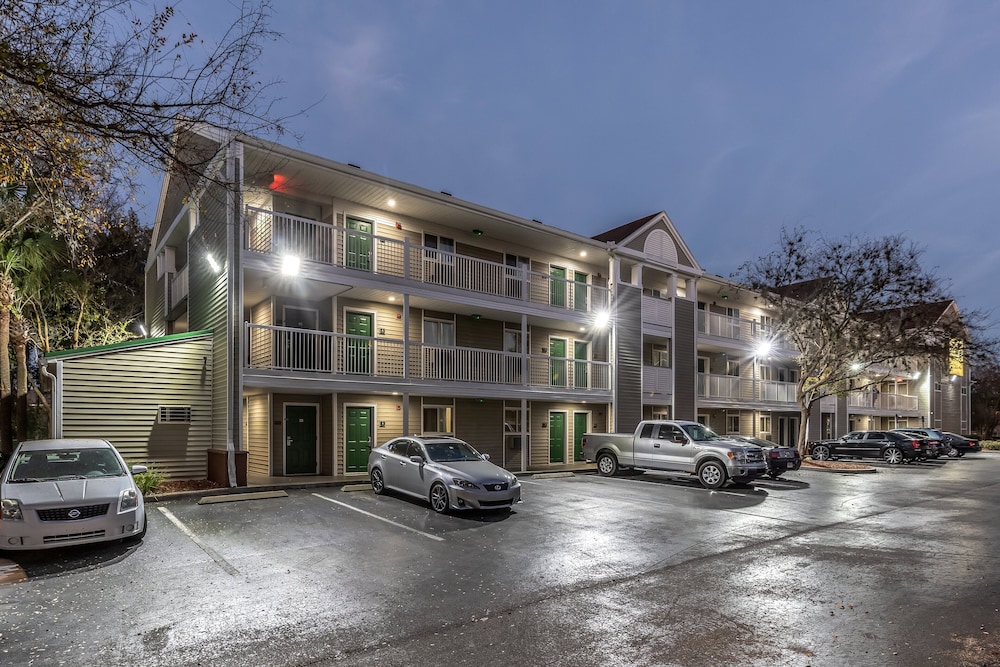 hometowne studios by red roof orlando casselberry