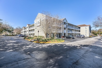 hometowne studios by red roof orlando casselberry