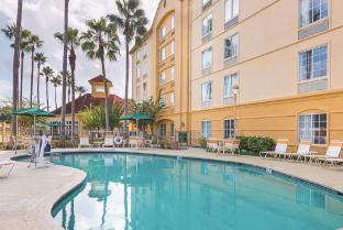 La Quinta Inn & Suites By Wyndham Orlando Airport North,Orlando International Airport>>Orlando,3 star