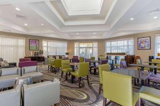 La Quinta Inn & Suites By Wyndham Orlando Airport North,Orlando International Airport>>Orlando,3 star