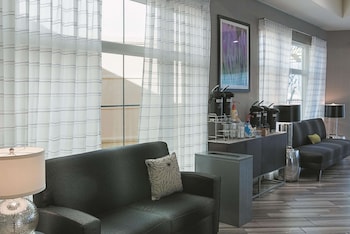 la quinta inn and suites by wyndham orlando airport north