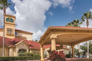 la quinta inn and suites by wyndham orlando airport north