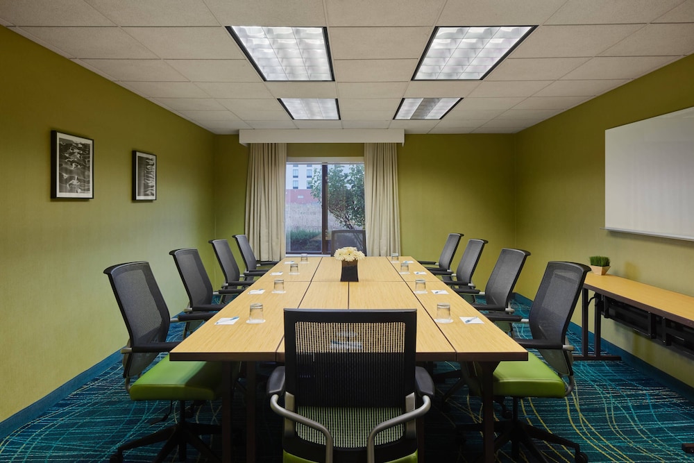 Springhill Suites By Marriott Bolingbrook,Bolingbrook>>Bellwood,3 star