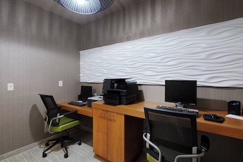 springhill suites by marriott bolingbrook