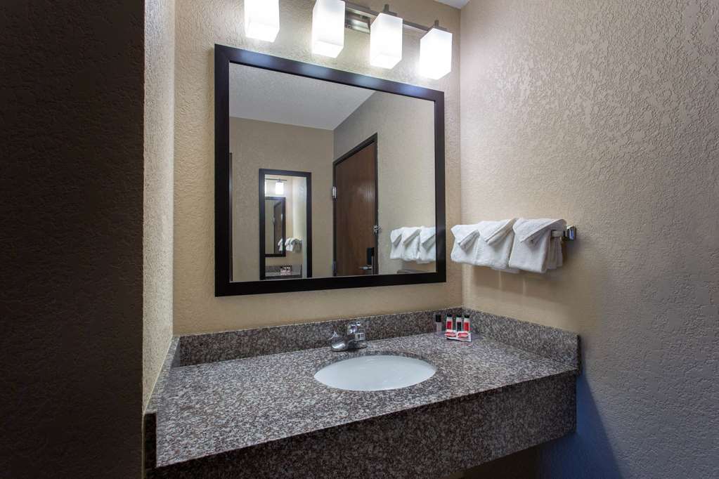 ramada by wyndham glendale heights lombard