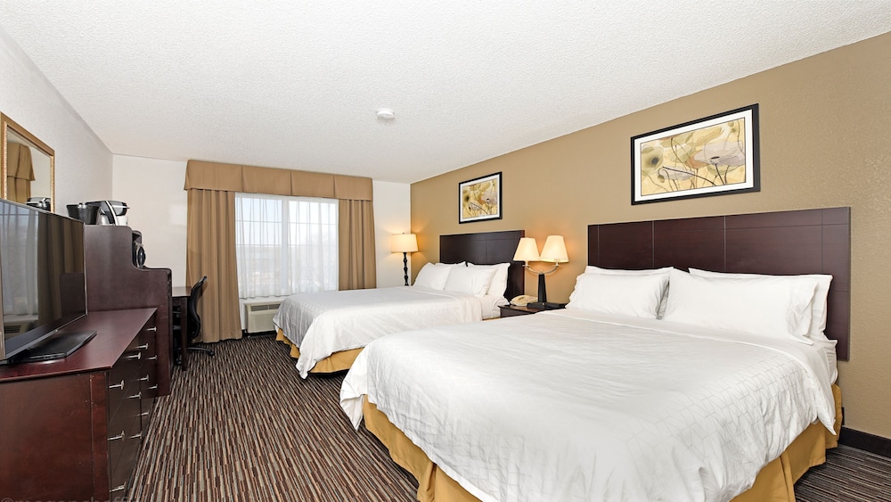holiday inn express and suites chicago deerfield lincolnshire by ihg