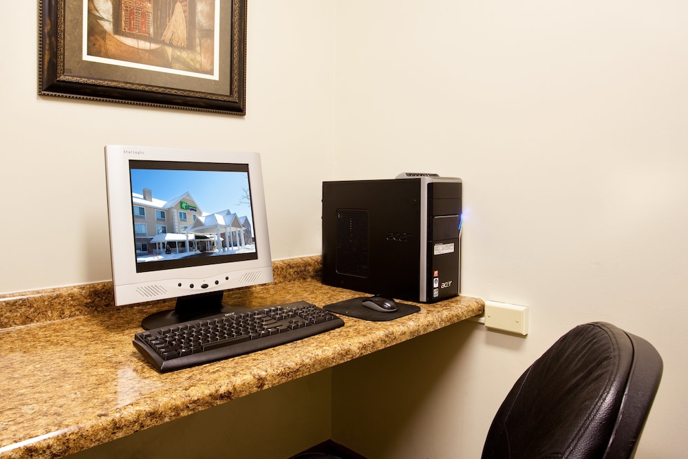 holiday inn express and suites chicago deerfield lincolnshire by ihg