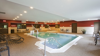 Holiday Inn Express & Suites Chicago-Deerfield/Lincolnshire By Ihg,Deerfield>>Chicago,3 star